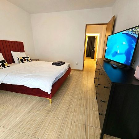 Color Apartments Corneliu Coposu No3 Bukurešť Exteriér fotografie