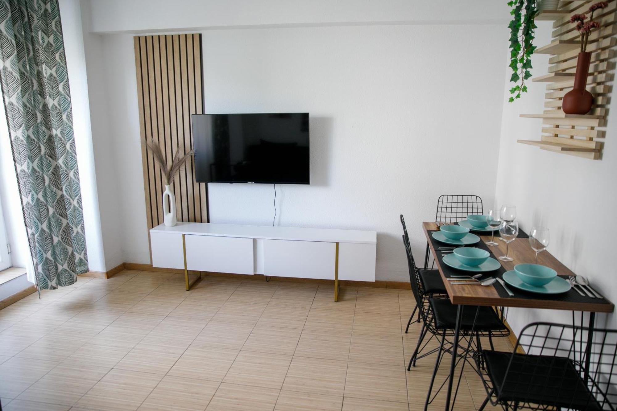 Color Apartments Corneliu Coposu No3 Bukurešť Exteriér fotografie